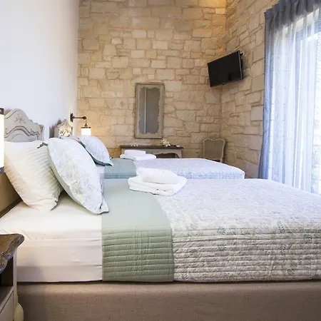 Sirocos Apartment